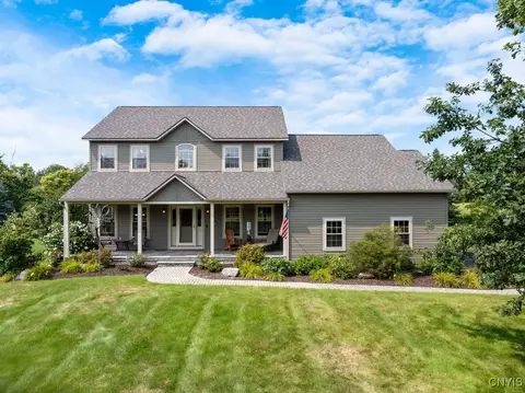 8341 E Seneca Tpke, Manlius, NY 13104