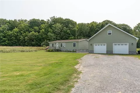 41627 State Route 180, Clayton, NY 13624