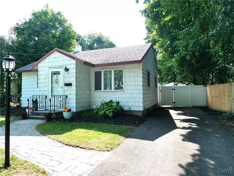 523 Roby Ave, East Syracuse, NY 13057