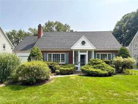 2613 Crestway, Utica, NY 13501