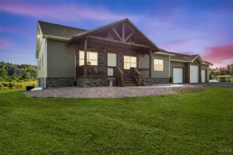 2376 County Route 12, Central Square, NY 13036