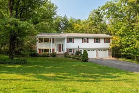 154 Homewood Dr, Kirkland, NY 13323