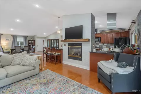 5306 Poster Ln, Fayetteville, NY 13066 photo 19
