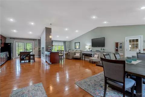 5306 Poster Ln, Fayetteville, NY 13066 photo 6