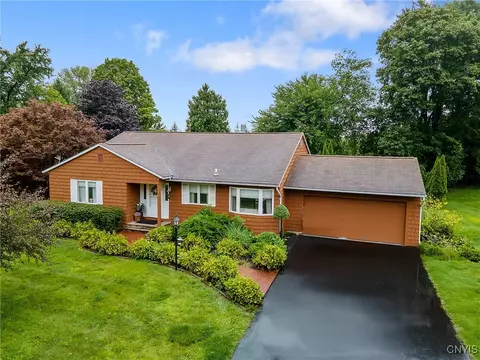 5306 Poster Ln, Fayetteville, NY 13066 photo 3