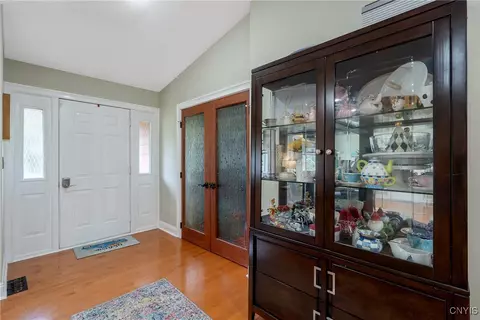 5306 Poster Ln, Fayetteville, NY 13066 photo 5