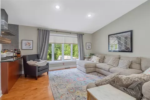 5306 Poster Ln, Fayetteville, NY 13066 photo 17