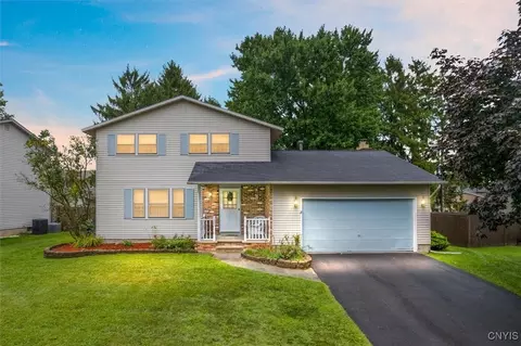 7355 Cedar Post Rd, Clay, NY 13088