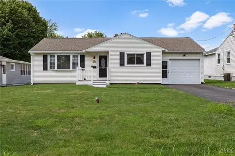 1125 Turtle St, Syracuse, NY 13208