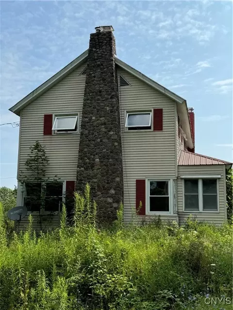6298 Military Rd, Russia, NY 13431