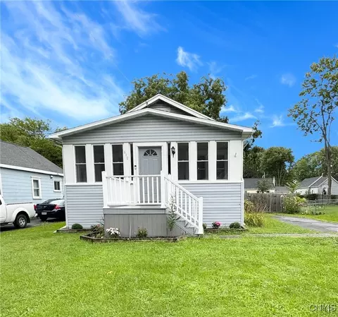 610 Wright Ave, Salina, NY 13211