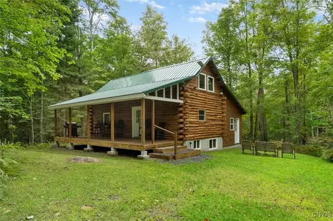 22 West Rd, Forestport, NY 13338
