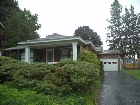 140 Walrath Rd, Syracuse, NY 13205