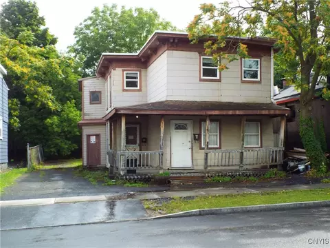 814-816 Oak St, Syracuse, NY 13203