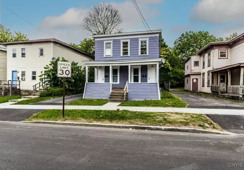 818 Oak St, Syracuse, NY 13203