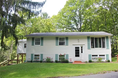 7071 Payne St, Hamilton, NY 13346