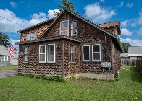 5534 Trenton Rd, Deerfield, NY 13502