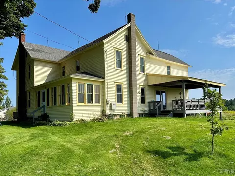 7606 Olmstead Rd, New Bremen, NY 13367