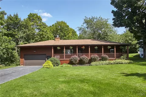 5058 Cedarvale Rd, Onondaga, NY 13031