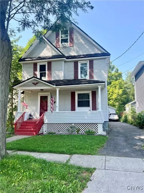 23 Perry St, Auburn, NY 13021