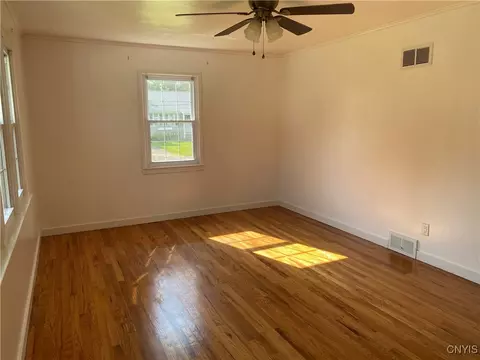 322 Summit Ave, Oneida, NY 13421 photo 5