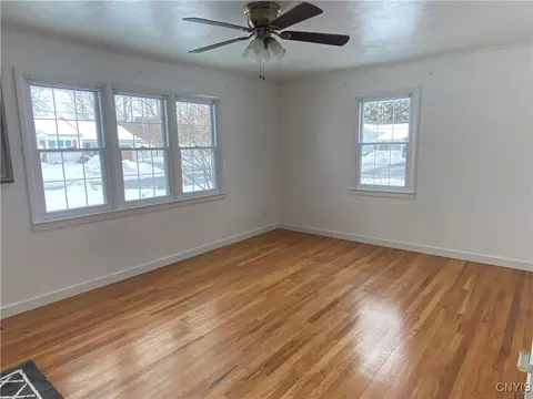 322 Summit Ave, Oneida, NY 13421 photo 3