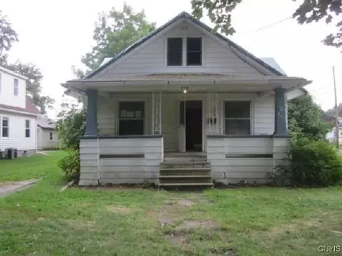 759 Thompson St, Elmira, NY 14904