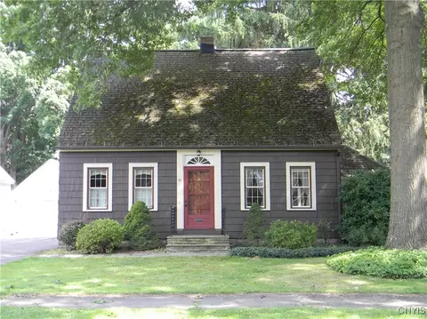 21 Atkins Ave, Cortland, NY 13045