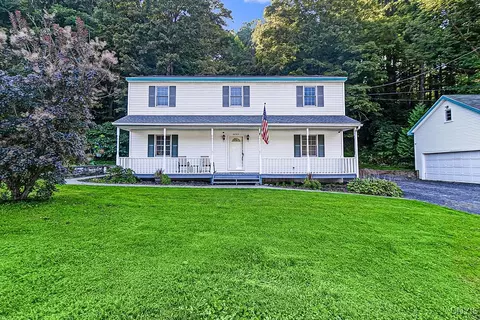 2203 Oneida St, Clayville, NY 13322