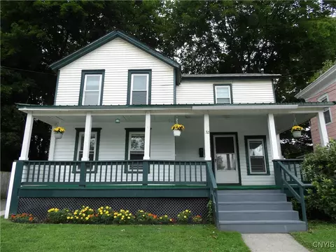32 N Greenbush St, Cortland, NY 13045