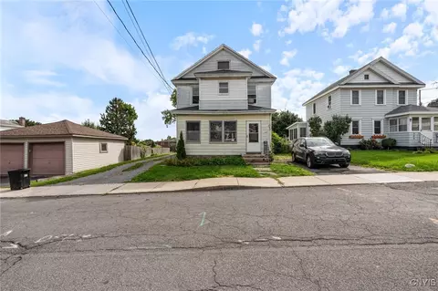 307 Gertrude Ave, Geddes, NY 13209
