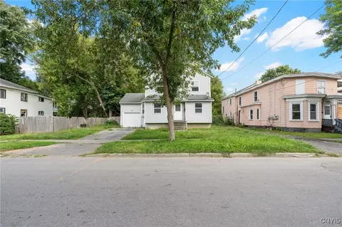 464 Shonnard St, Syracuse, NY 13204