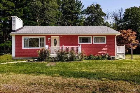 743 County Route 20, Oswego, NY 13126