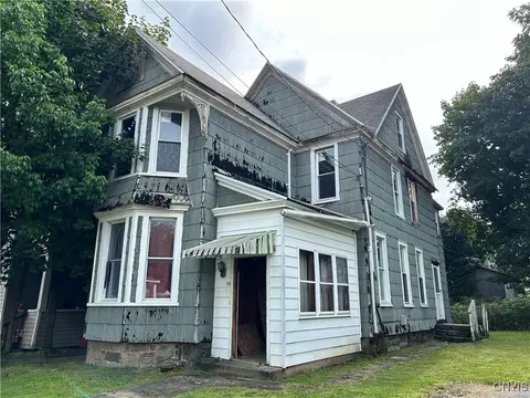 29 Winner Ave, Utica, NY 13502
