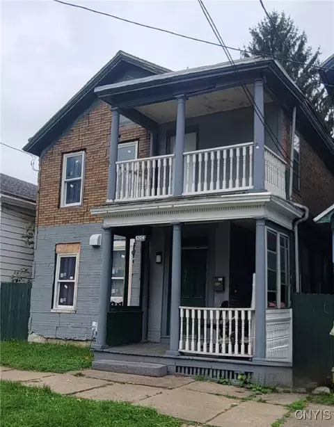 1204 Hart St, Utica, NY 13502