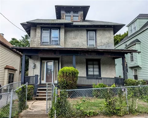 139 E Matson Ave, Syracuse, NY 13205