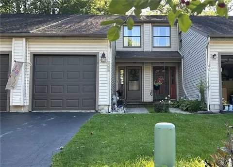 168 Softwind Cir, Van Buren, NY 13027