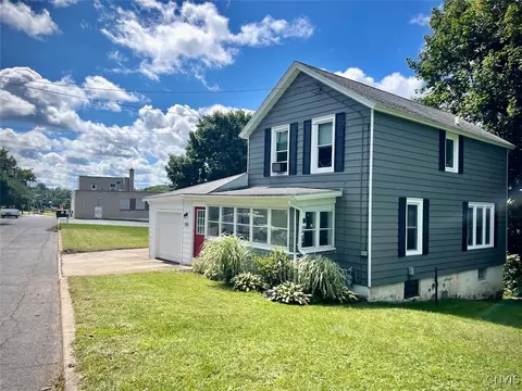 258 E 6th St, Oswego, NY 13126
