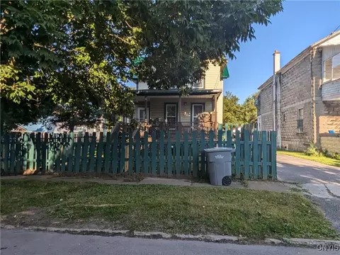 629 Lillian St, Watertown, NY 13601