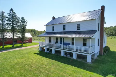 759 Bull Run Rd, Albion, NY 13142