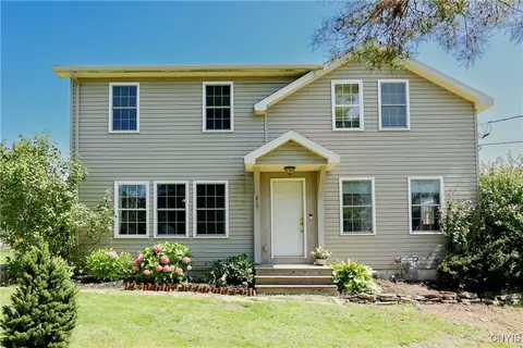 217 Murray St, Oswego, NY 13126