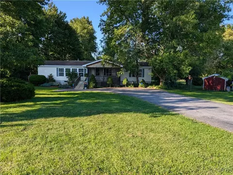 20 German-dale Dr, Granby, NY 13069
