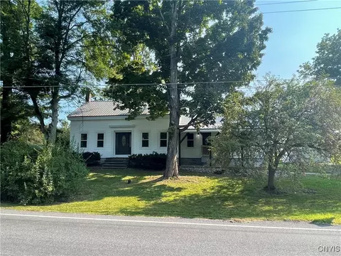 49 Gulf Hill Rd, Cortland, NY 13045