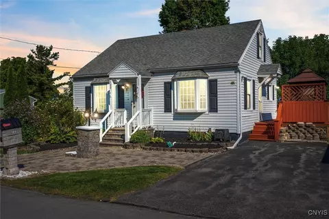 100 Erkenbeck Rd, East Syracuse, NY 13057