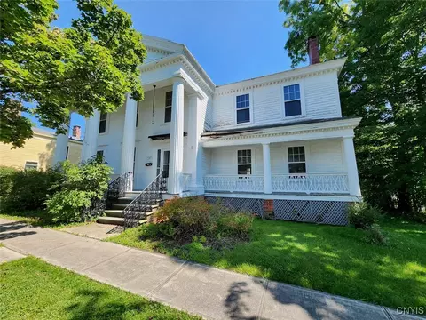 11 Mill St, Cazenovia, NY 13035