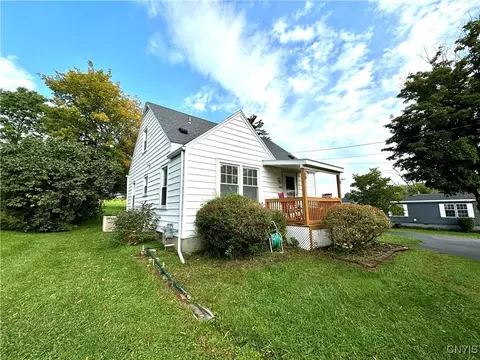 5857 S Street Rd, Fleming, NY 13021