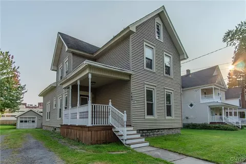 137 Flower Ave W, Watertown, NY 13601