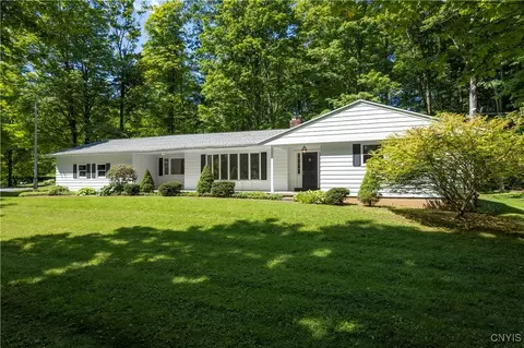 4352 Indianfield Rd, Kirkland, NY 13323