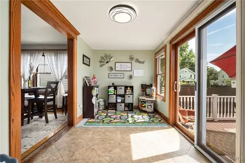 102 E Sycamore St, Rome, NY 13440 photo 18