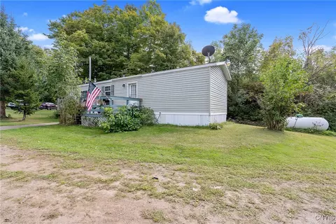815 Dutch Ridge Rd, Scriba, NY 13126 photo 3